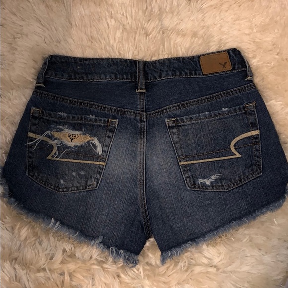 American Eagle Shorts - Picture 2 of 3